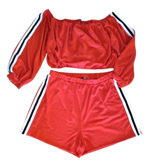 Fashion Nova Red Side Striped Crop Top High Waist 2 Piece Fleece Short Set 2X - Picture 7 of 14